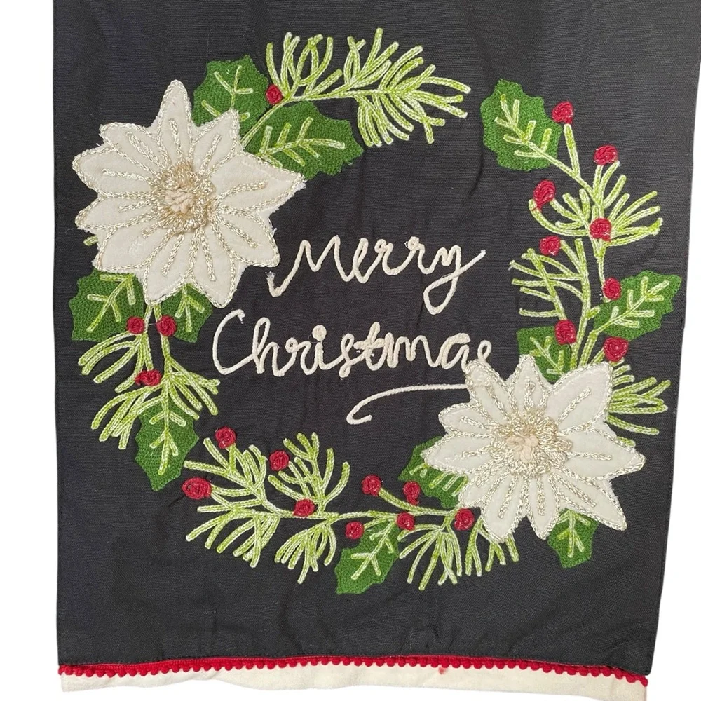 BALSAM & FIR TRADING CO Table Runner Christmas Black White Poinsettias 14x72
